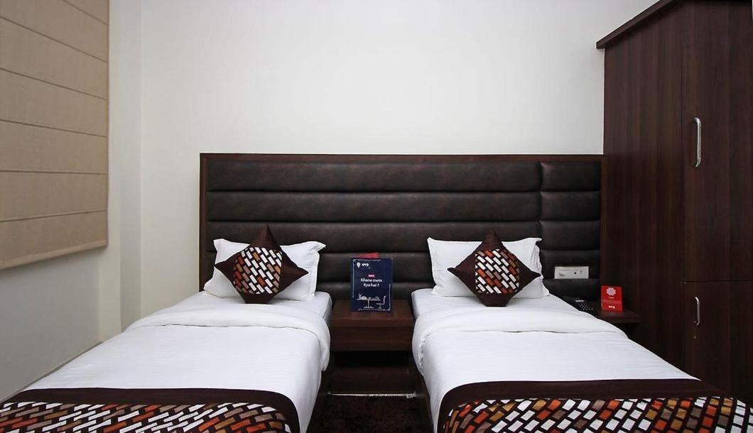 אגרה Hotel Opal Courtyard מראה חיצוני תמונה