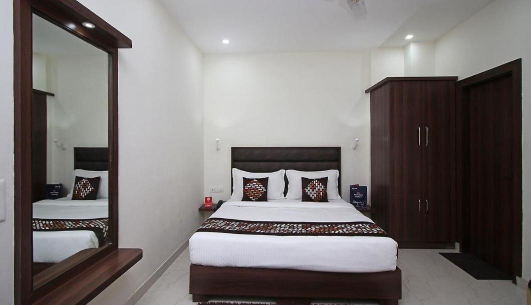 אגרה Hotel Opal Courtyard מראה חיצוני תמונה