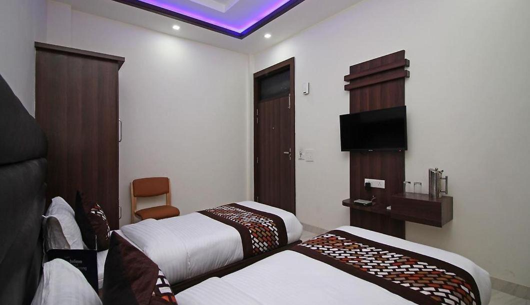 אגרה Hotel Opal Courtyard מראה חיצוני תמונה