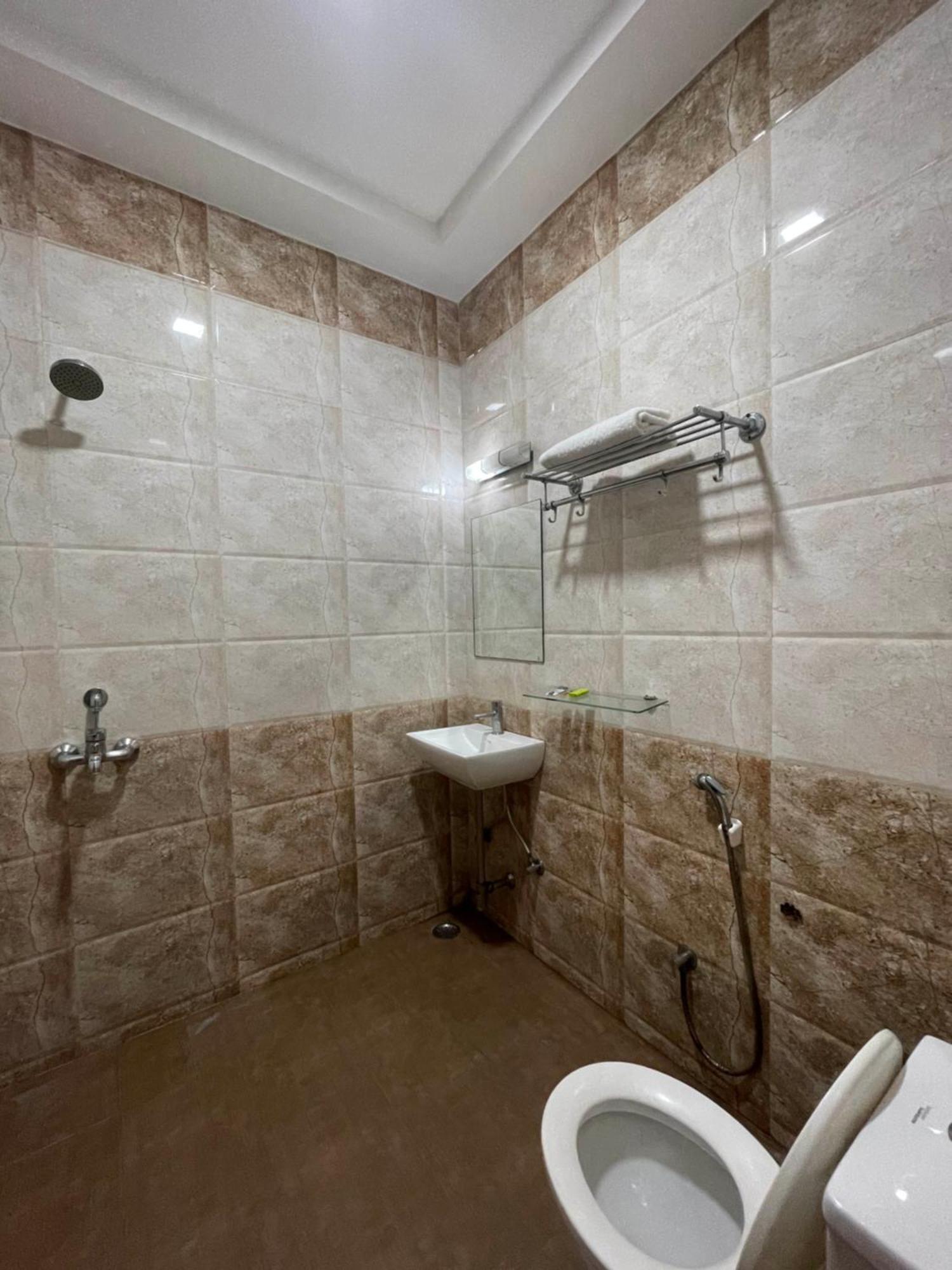 אגרה Hotel Opal Courtyard מראה חיצוני תמונה